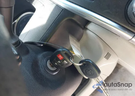 2016 Toyota Camry Le z USA, uszkodzony, nr VIN 4T1BF1FK4GU537412